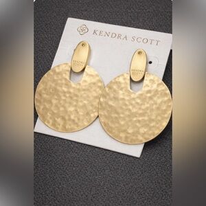 New on card Kendra Scott Gold Hammered DIDI Disc Earrings